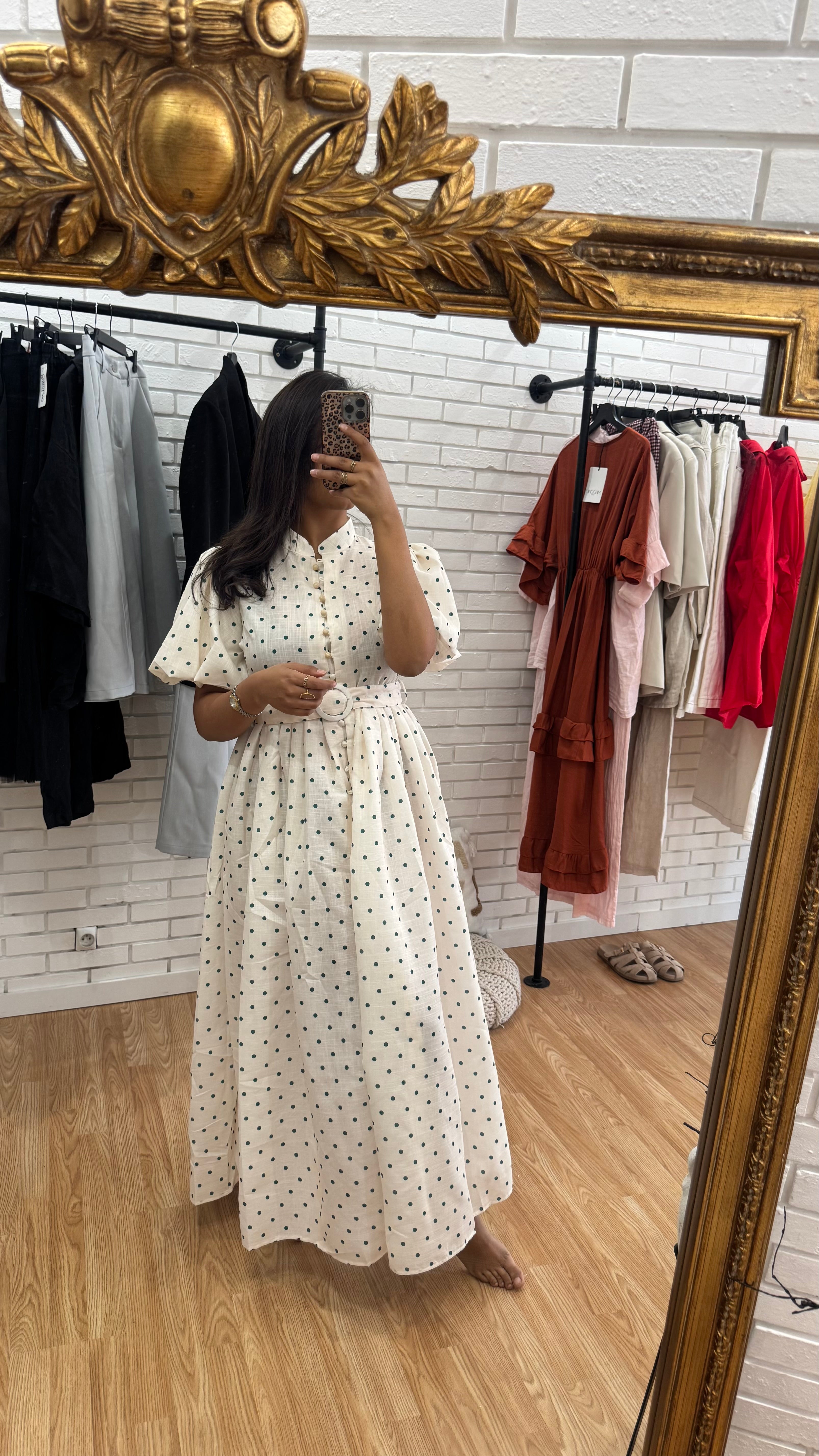 ROBE À POIS VERT