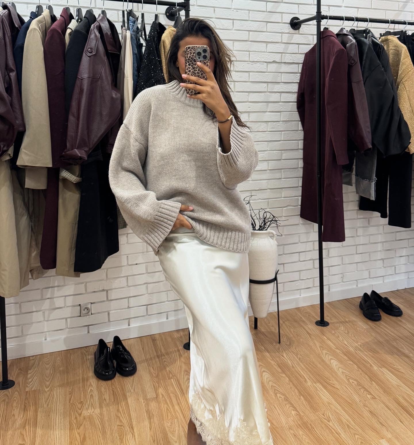 Jupe satinée beige inspi Z